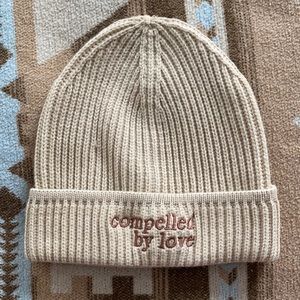 NWOT HWLF beanie